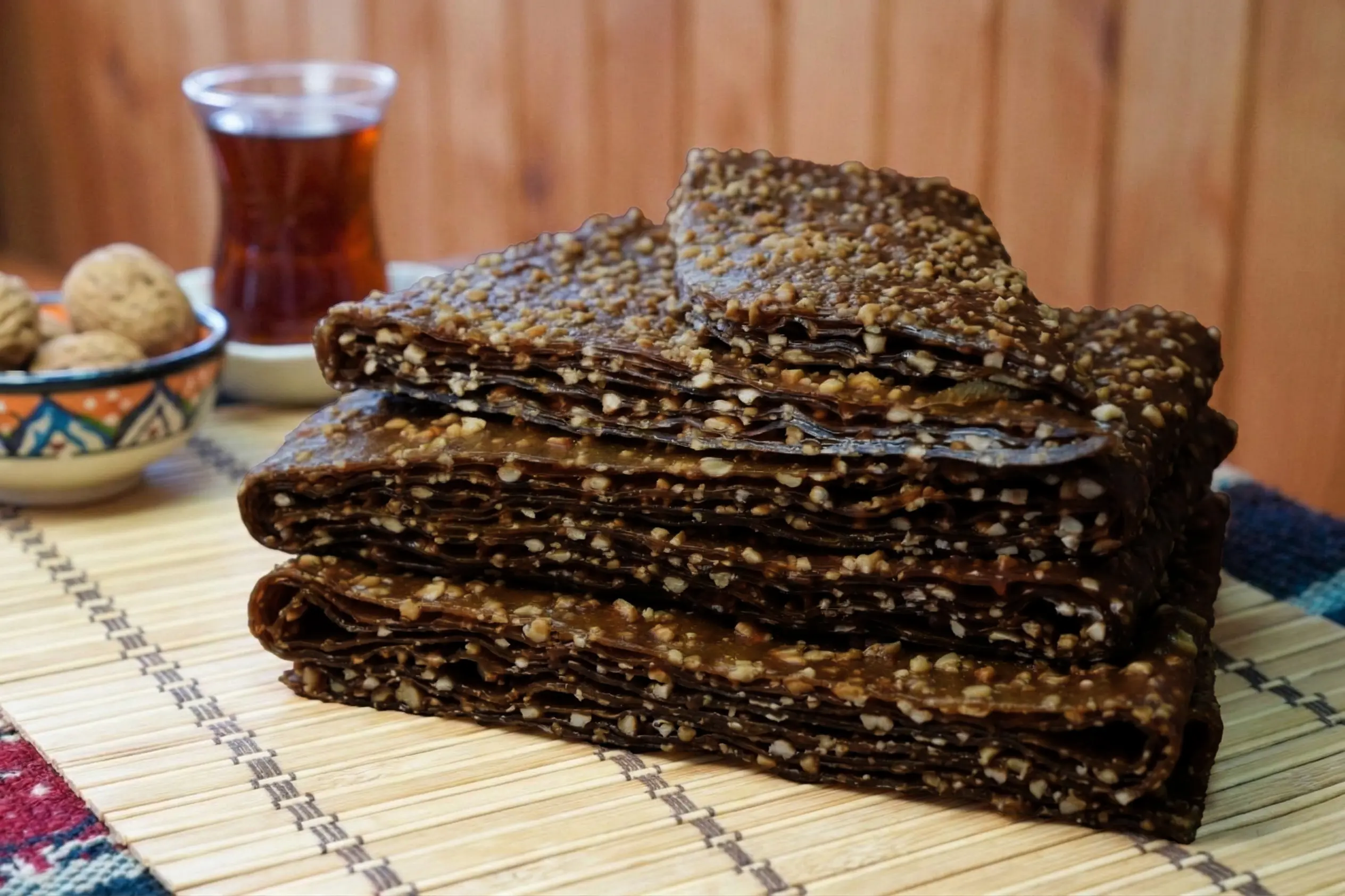 Bol Pekmezli Şeker Katkısız Cevizli Pestil